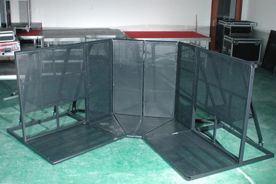 corner barriers (2).JPG